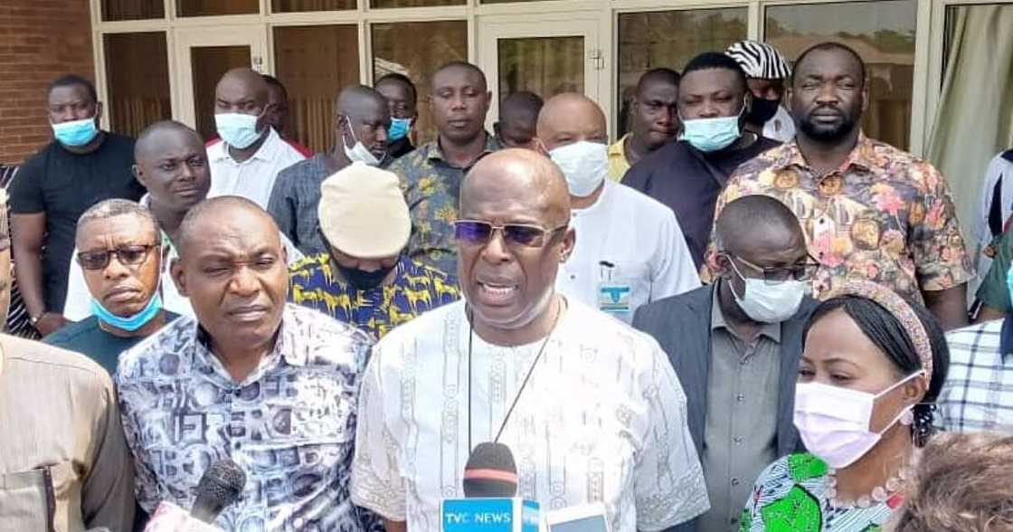 Karamin minista ya bayyana yawan man fetur a Najeriya Karamin minista ya bayyana yawan man fetur a Najeriya