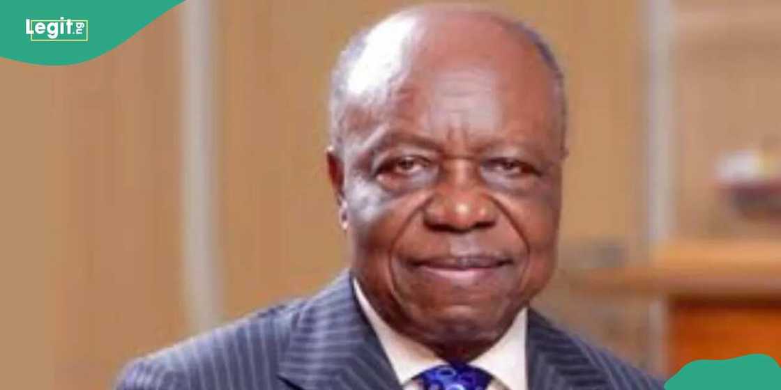 Tsohon shugaban kamfanin NNPCL ya riga mu gidan gaskiya Tsohon shugaban kamfanin NNPCL ya riga mu gidan gaskiya