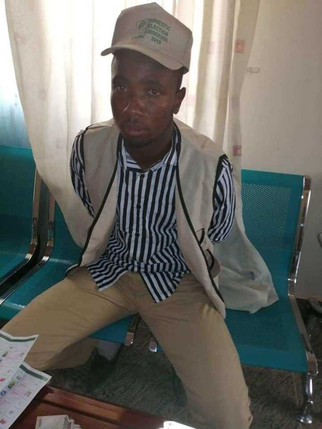 An kama hadimin Sule Lamido da kayan zabe da kudi, hotuna An kama hadimin Sule Lamido da kayan zabe da kudi, hotuna