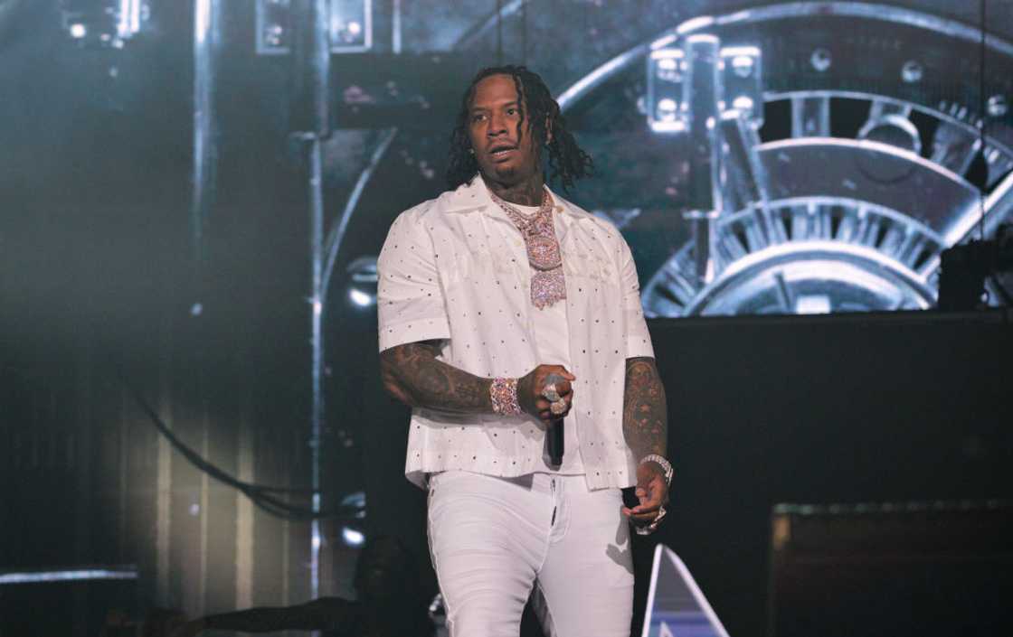 Moneybagg Yo performs onstage during CMG Gangsta Art Tour Moneybagg Yo performs onstage during CMG Gangsta Art Tour