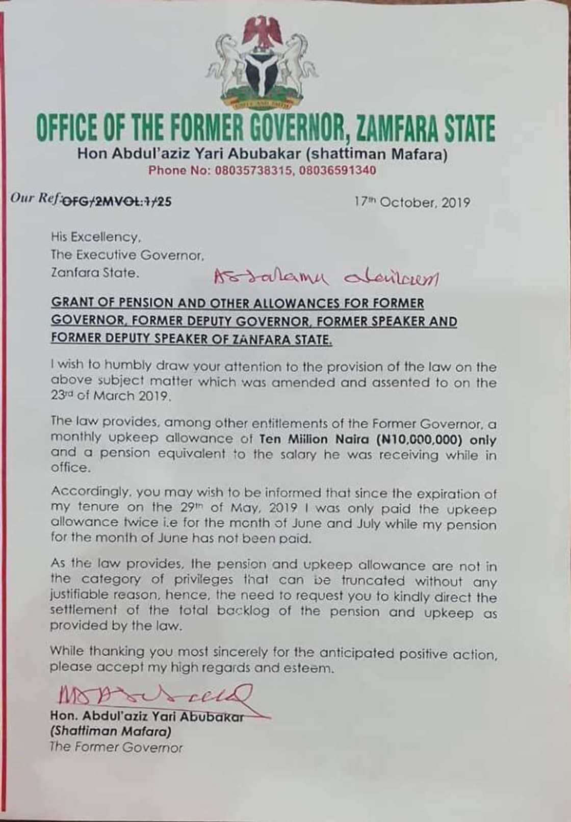 Gwamna Matawalle ya rike min kudin fansho da alawus - AbdulAziz Yari Gwamna Matawalle ya rike min kudin fansho da alawus - AbdulAziz Yari