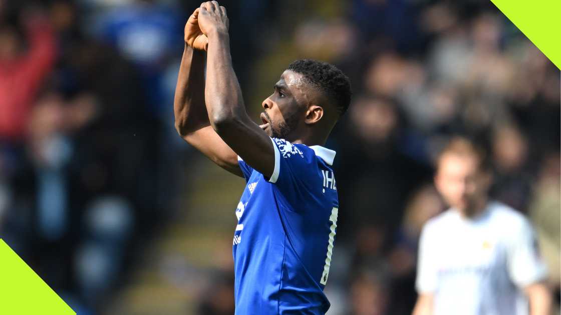 Kelechi Iheanacho applauding Leicester City fans.