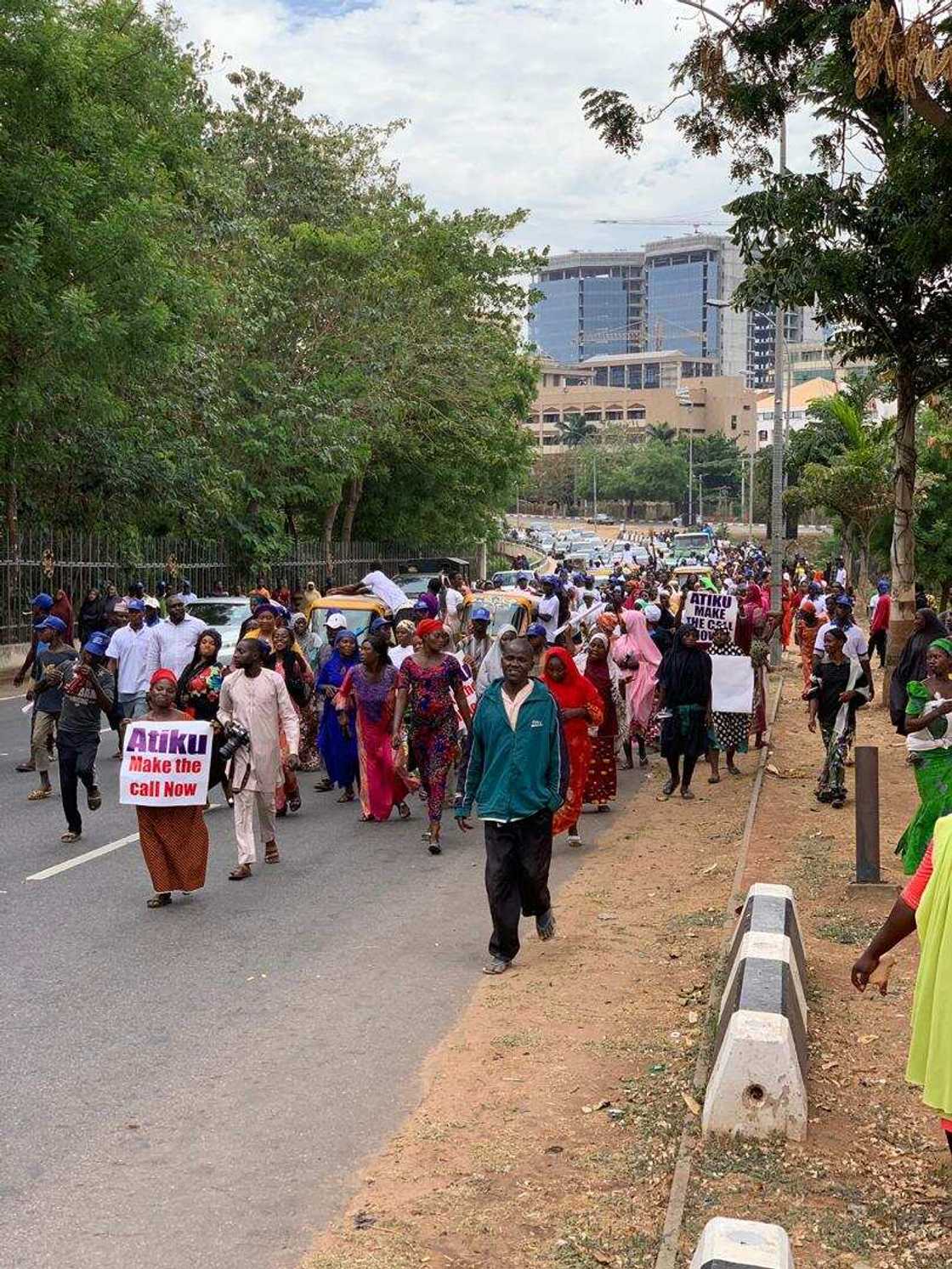 Women stage a rally in Abuja to beg Atiku Abubakar to concede Women stage a rally in Abuja to beg Atiku Abubakar to concede