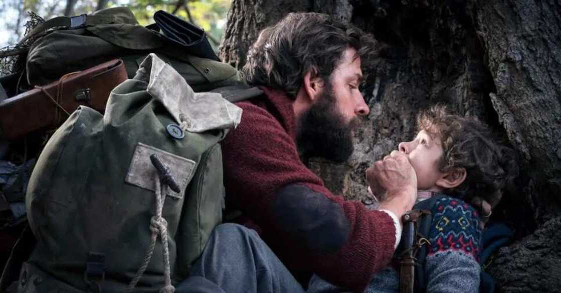 Wani kamfani zai biya makudan kudade ga mai son ya kalli wasu fina-finai 13 Wani kamfani zai biya makudan kudade ga mai son ya kalli wasu fina-finai 13