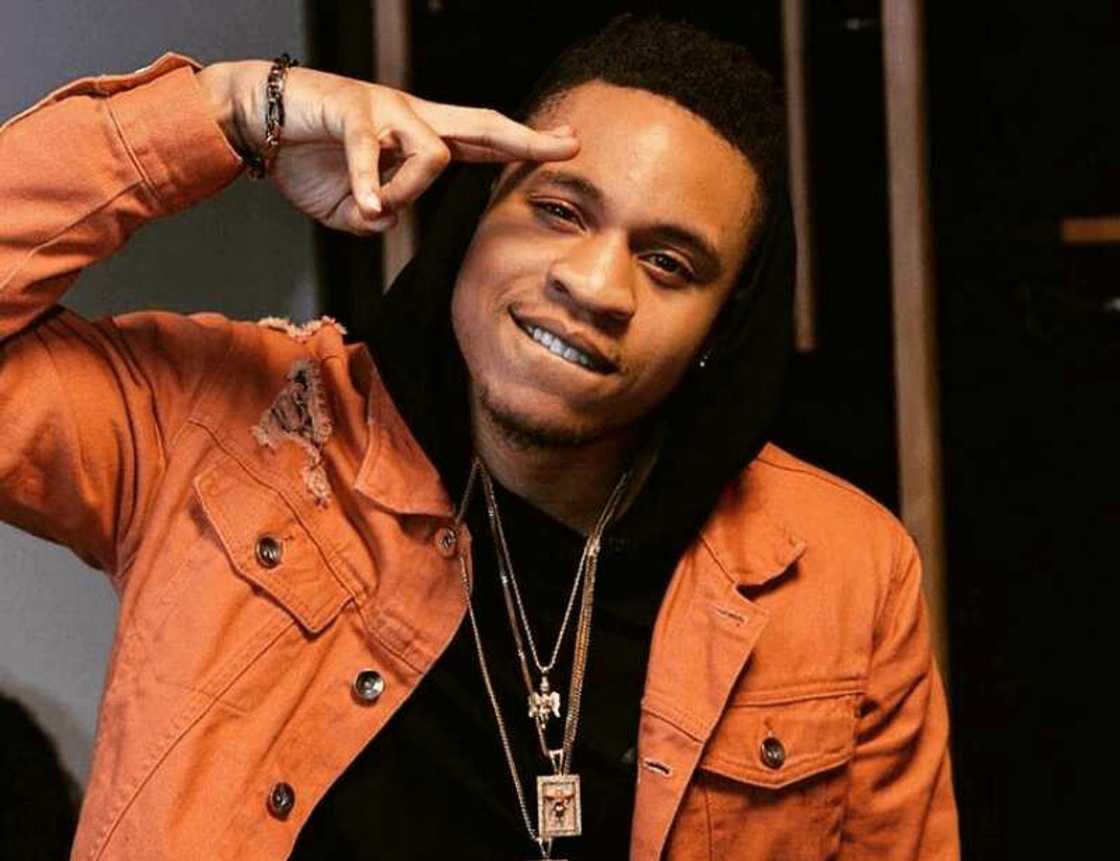 Olurotimi Akinosho Olurotimi Akinosho