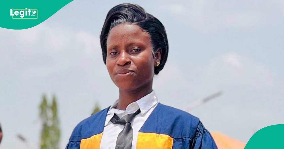 Lady celebrates her matric in 2025 despite finishing secondary school in 2017 Lady celebrates her matric in 2025 despite finishing secondary school in 2017