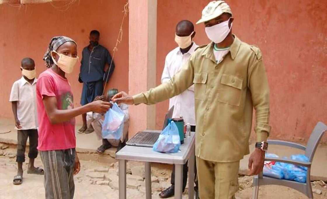 COVID-19: Corps member sensitises Almajiri children on danger of virus COVID-19: Corps member sensitises Almajiri children on danger of virus