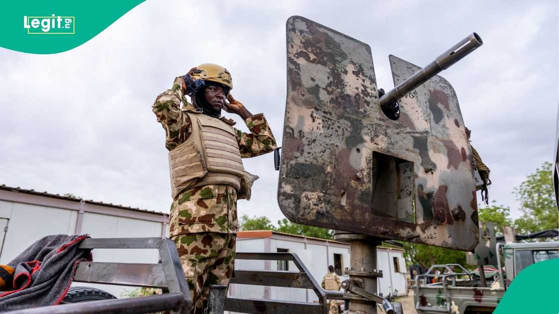 Nigerian Army secures Shanono streets after neutralizing 19 bandits in Kano state. Nigerian Army secures Shanono streets after neutralizing 19 bandits in Kano state.