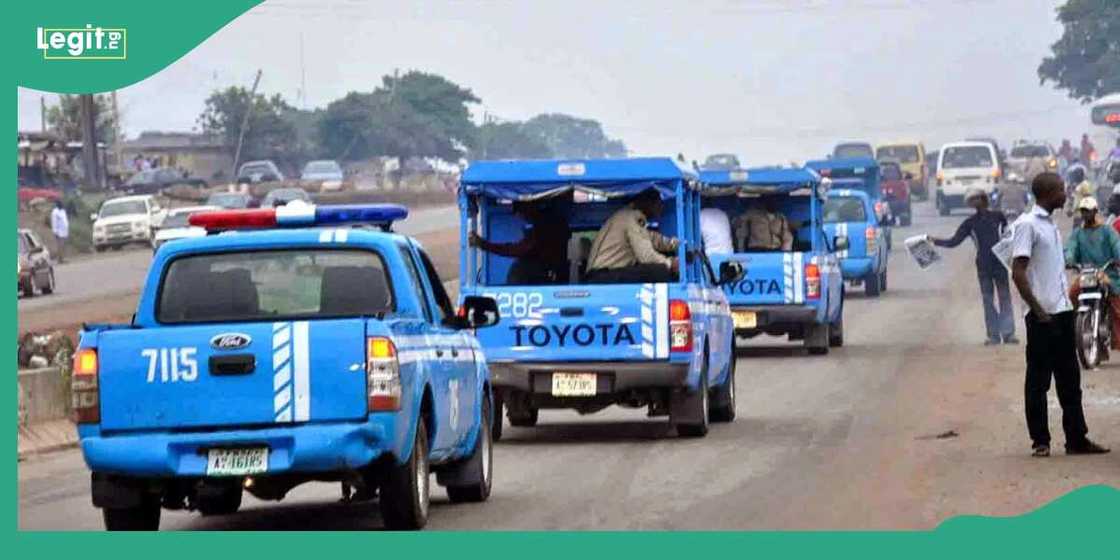 Amarya ta rasu a hatsarin mota. Amarya ta rasu a hatsarin mota.