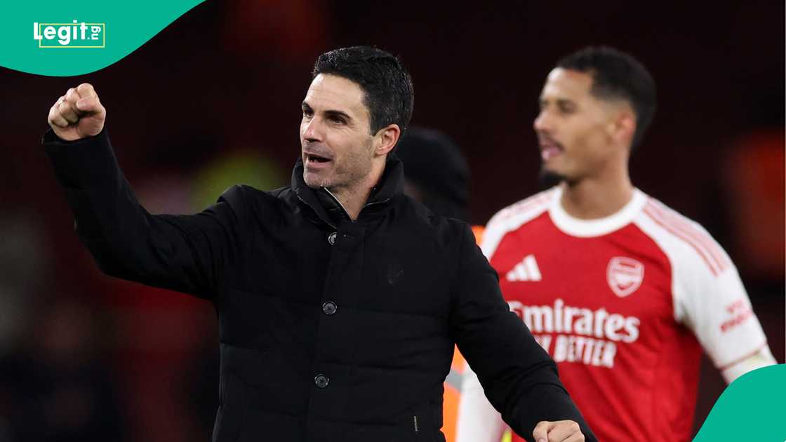 Mikel Arteta, William Saliba, Arsenal, Tottenham, London, Premier League. Mikel Arteta, William Saliba, Arsenal, Tottenham, London, Premier League.