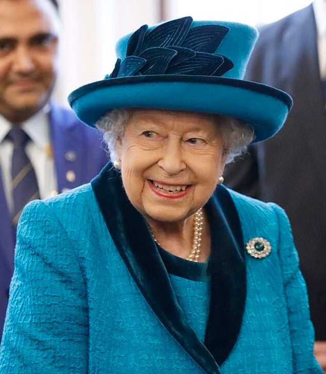 what happens when the queen dies what happens when the queen dies