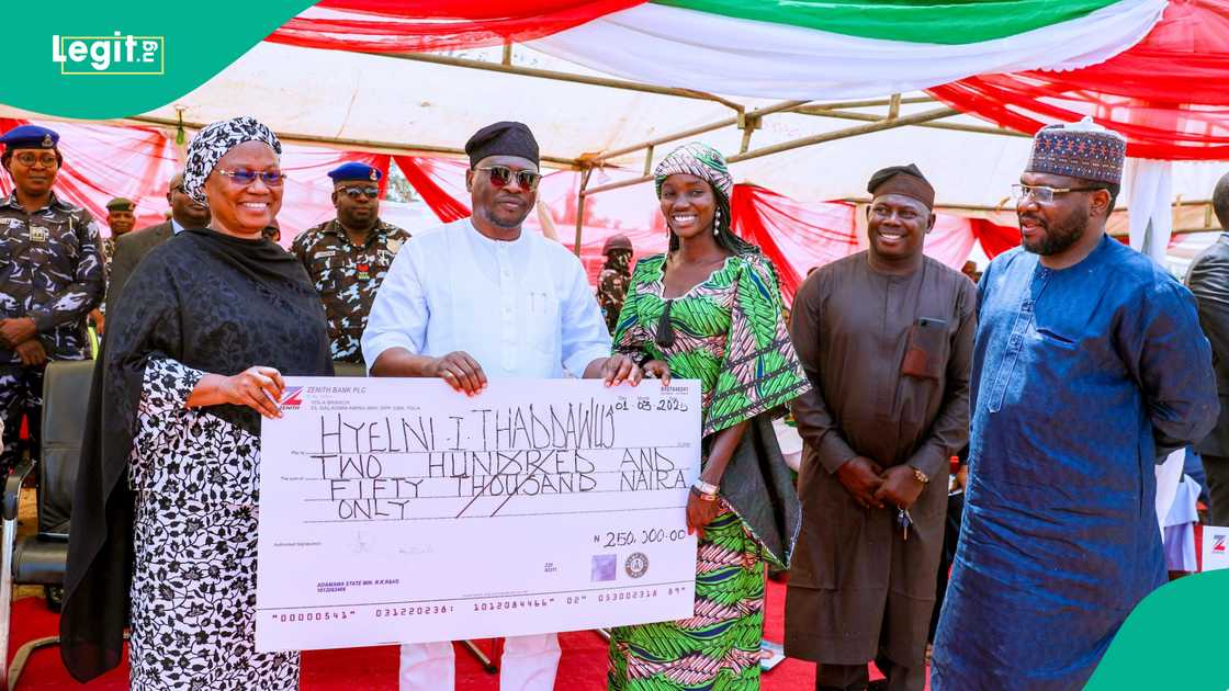 Adamawa Floods: Governor Fintiri Gives Cash, Shelter Kits to 1,896 Households