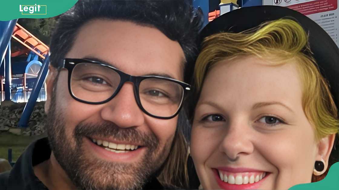 Albert Omstead taking a selfie with his wife Que Omstead