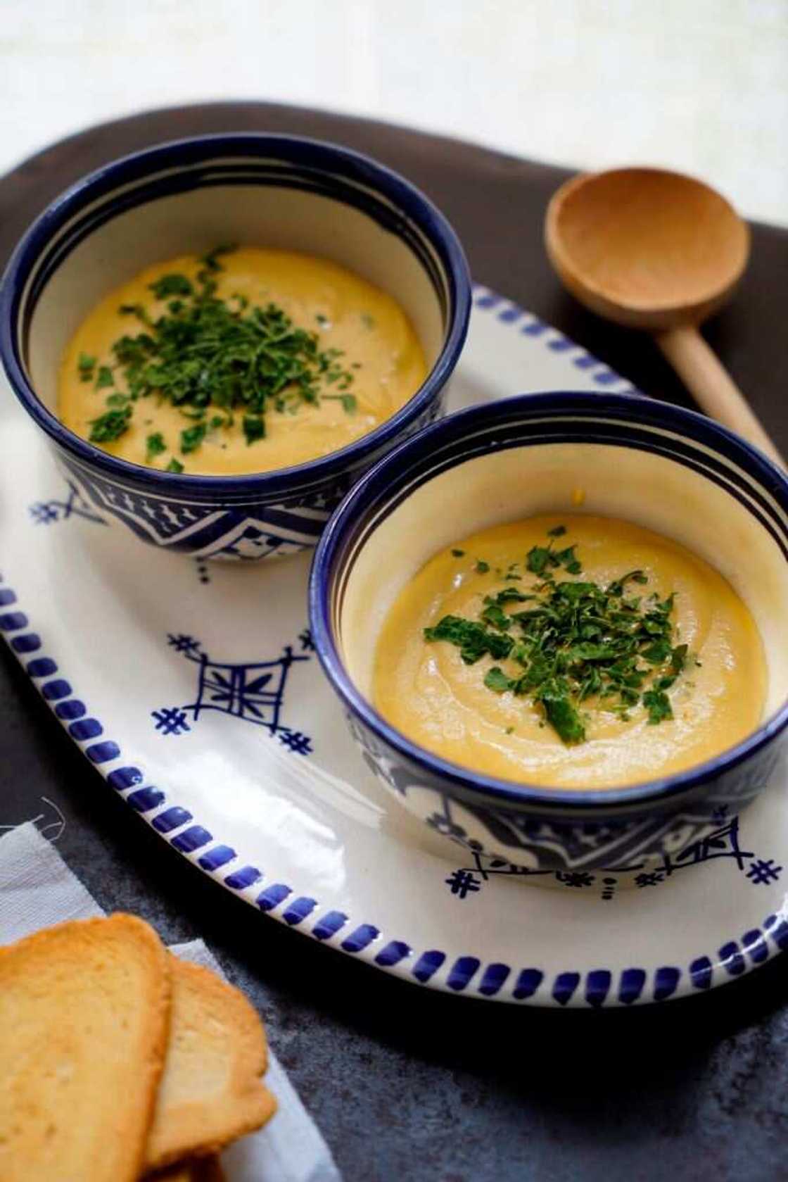 Comment réussir le houmous: la meilleure recette pour les gourmets Comment réussir le houmous: la meilleure recette pour les gourmets