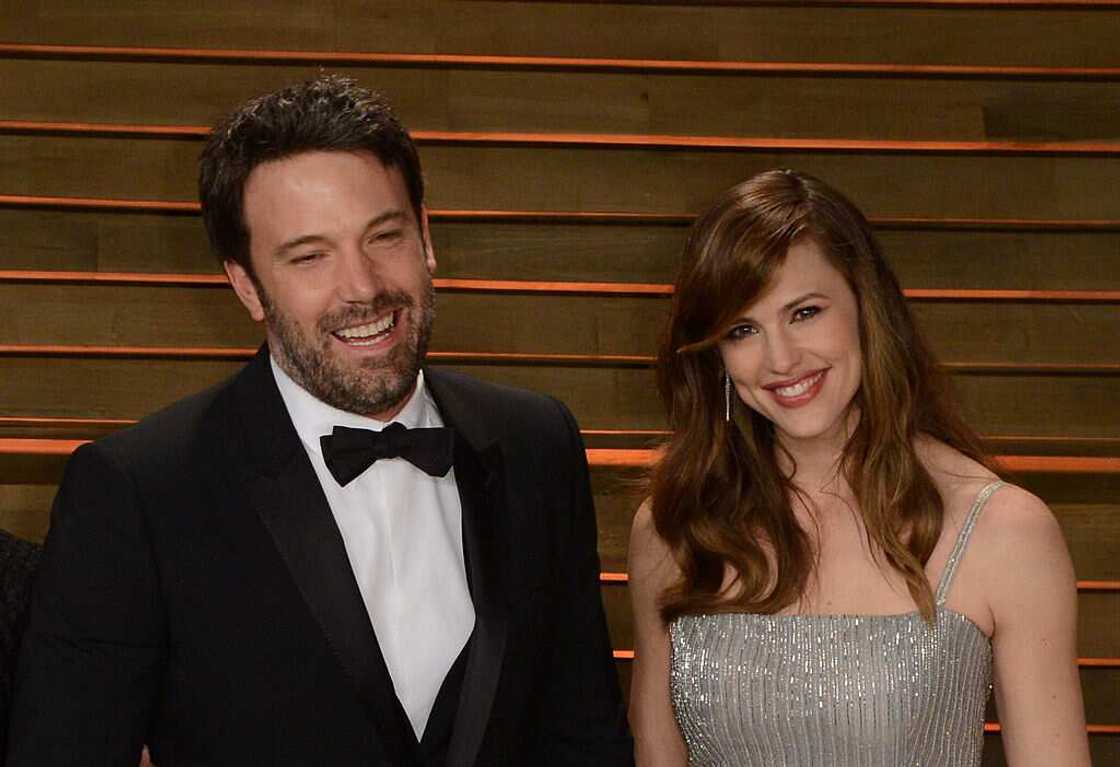 How many biological kids does Ben Affleck have? How many biological kids does Ben Affleck have?