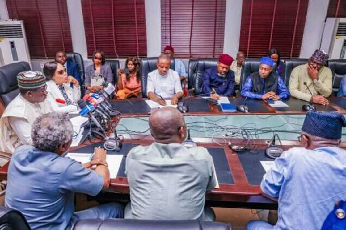 Gwamnati da NLC Gwamnati da NLC