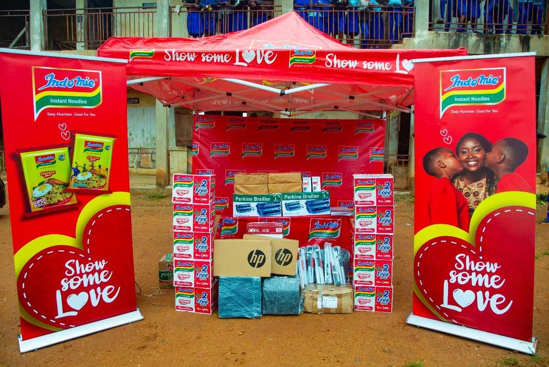 Top 5 Highlights of the Indomie CSR Donation at Aperin Oniyere Commercial Grammar School Top 5 Highlights of the Indomie CSR Donation at Aperin Oniyere Commercial Grammar School