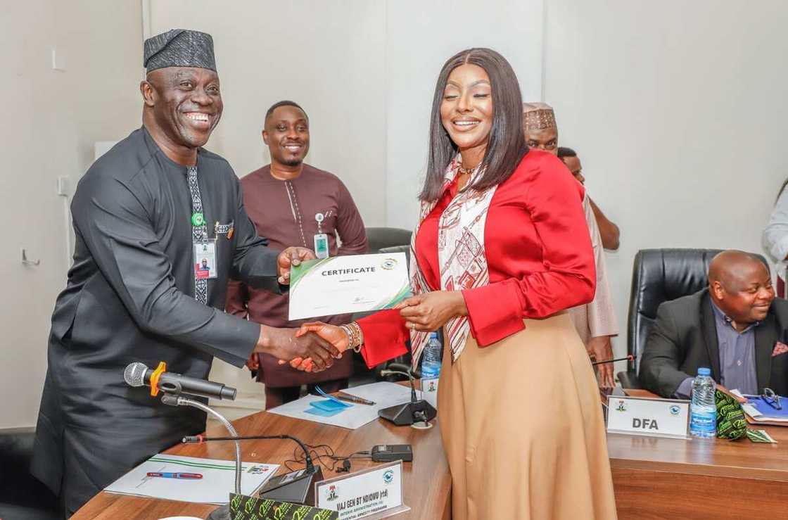 FG empowers youths FG empowers youths