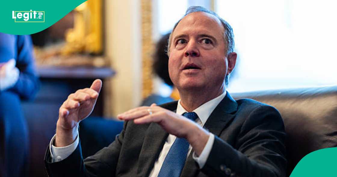 Sanata Adam Schiff. Sanata Adam Schiff.