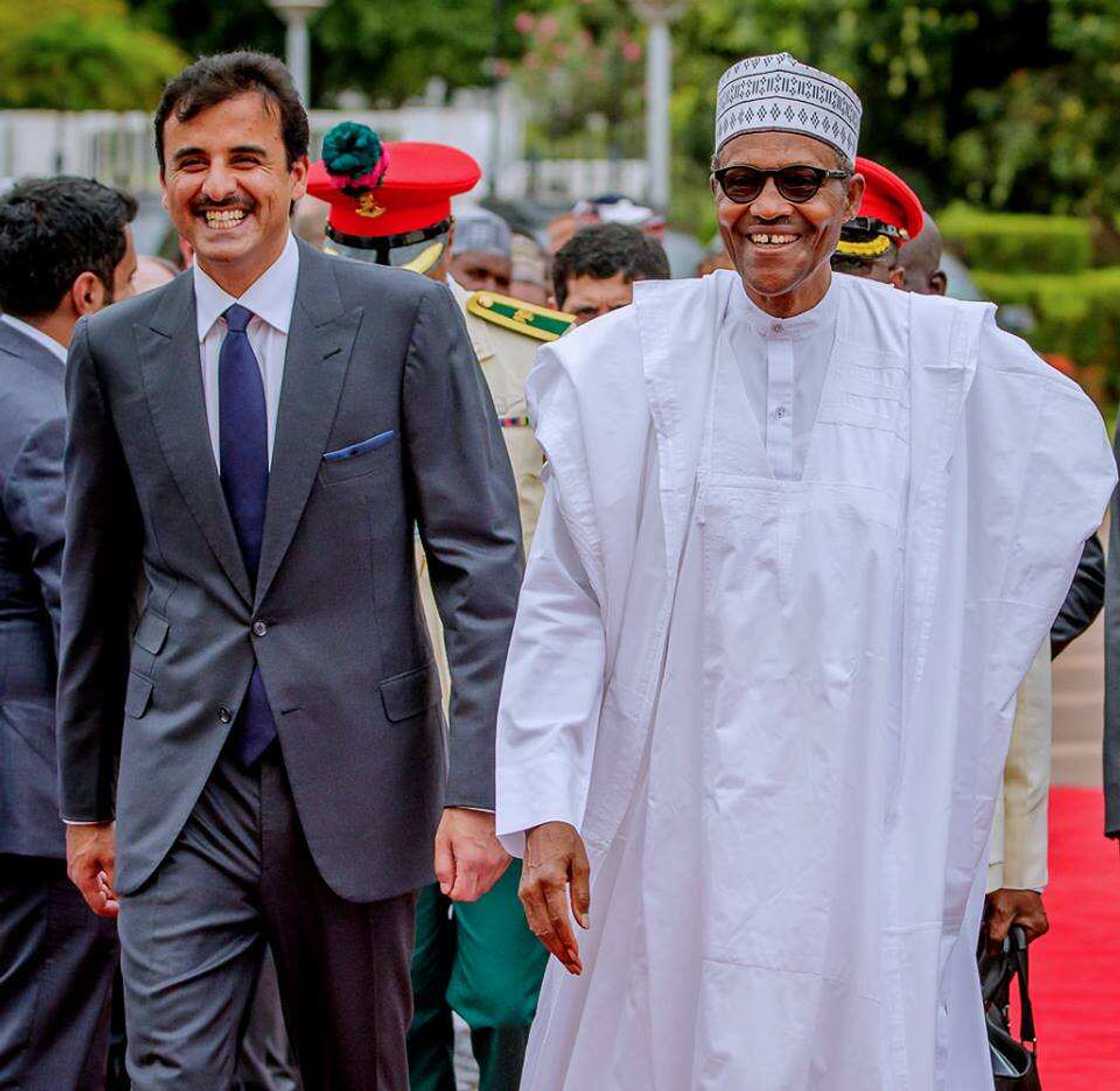 Hotuna yayin isowar Sarkin Qatar Hotuna yayin isowar Sarkin Qatar