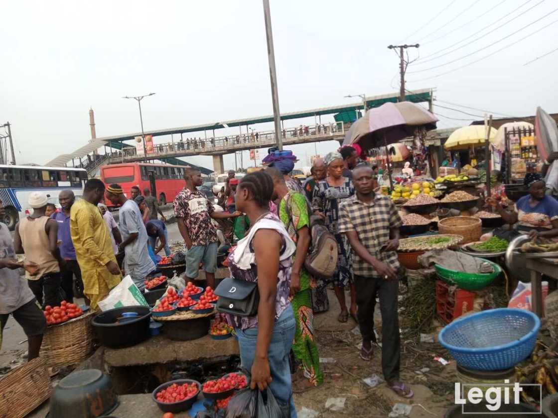 This is not the usual Christmas: Traders in Lagos market cries out, lament poor sales amid celebration