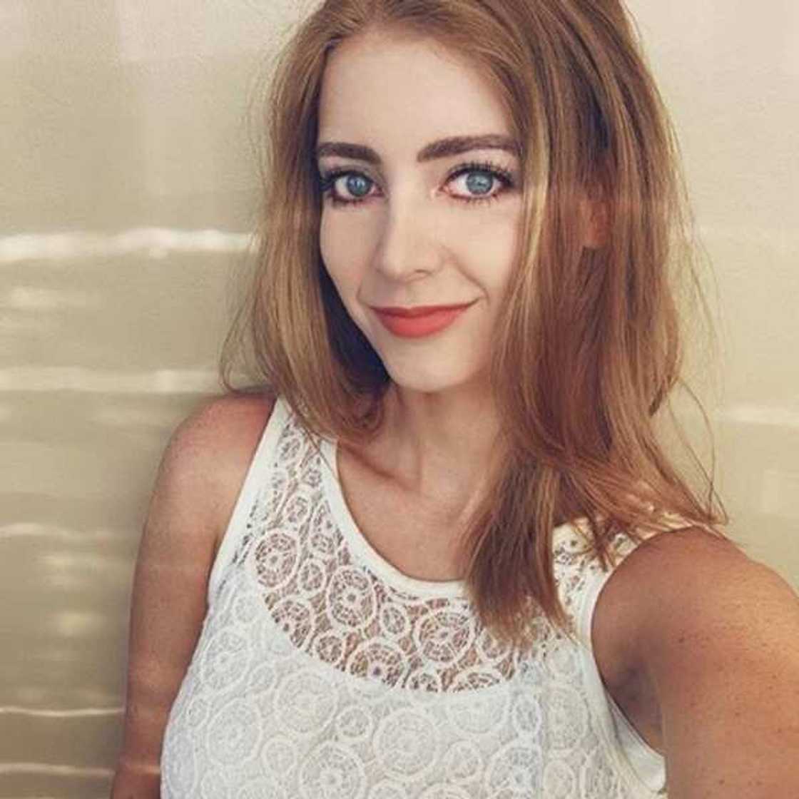 Strawberry blond Strawberry blond