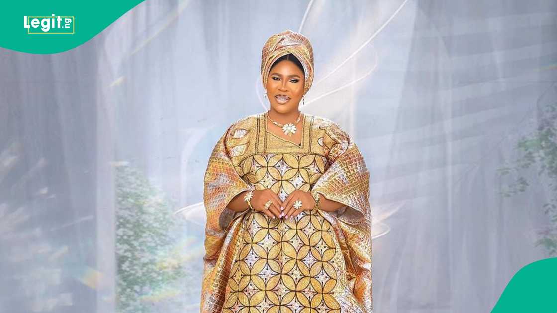 Saidi Balogun and Fathia Williams chat excited after linking up