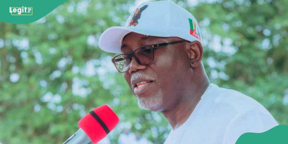 APC loses more member to PDP in Ondo APC loses more member to PDP in Ondo