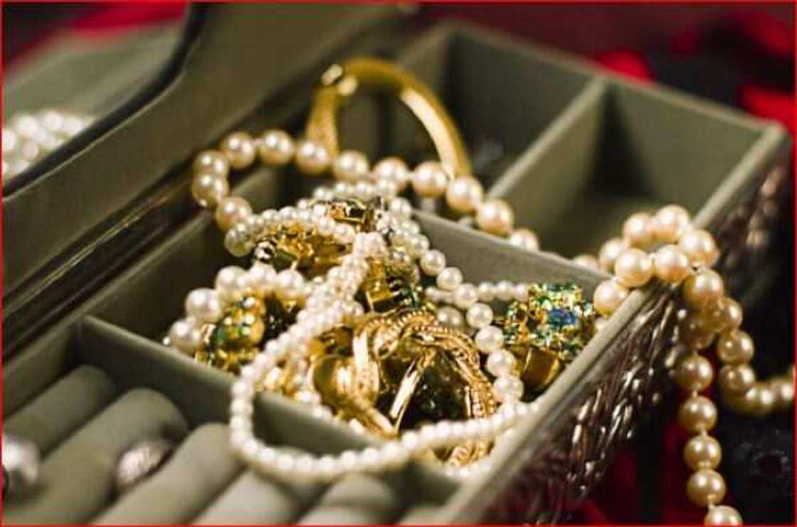 12 Ways on How You Can Start a Jewelry Business in Nigeria 12 Ways on How You Can Start a Jewelry Business in Nigeria