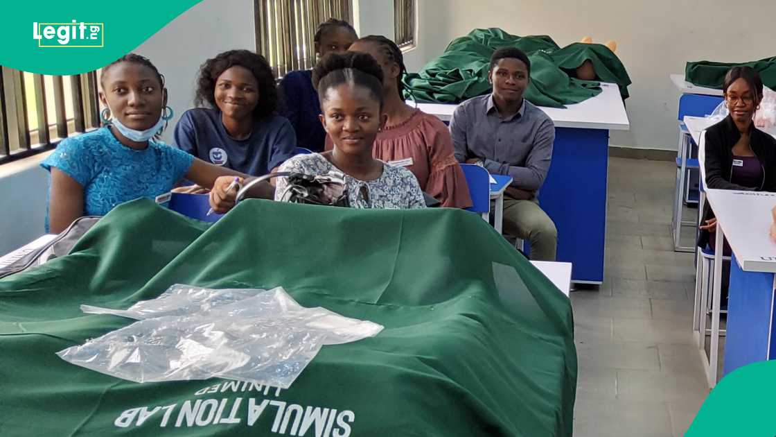 University of Medical Sciences, Ondo Confers Degrees on 634 Students at Sixth Convocation University of Medical Sciences, Ondo Confers Degrees on 634 Students at Sixth Convocation