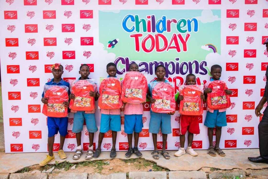 itel Celebrates Children’s Day 2023 with Over 1,000 Children in Abuja