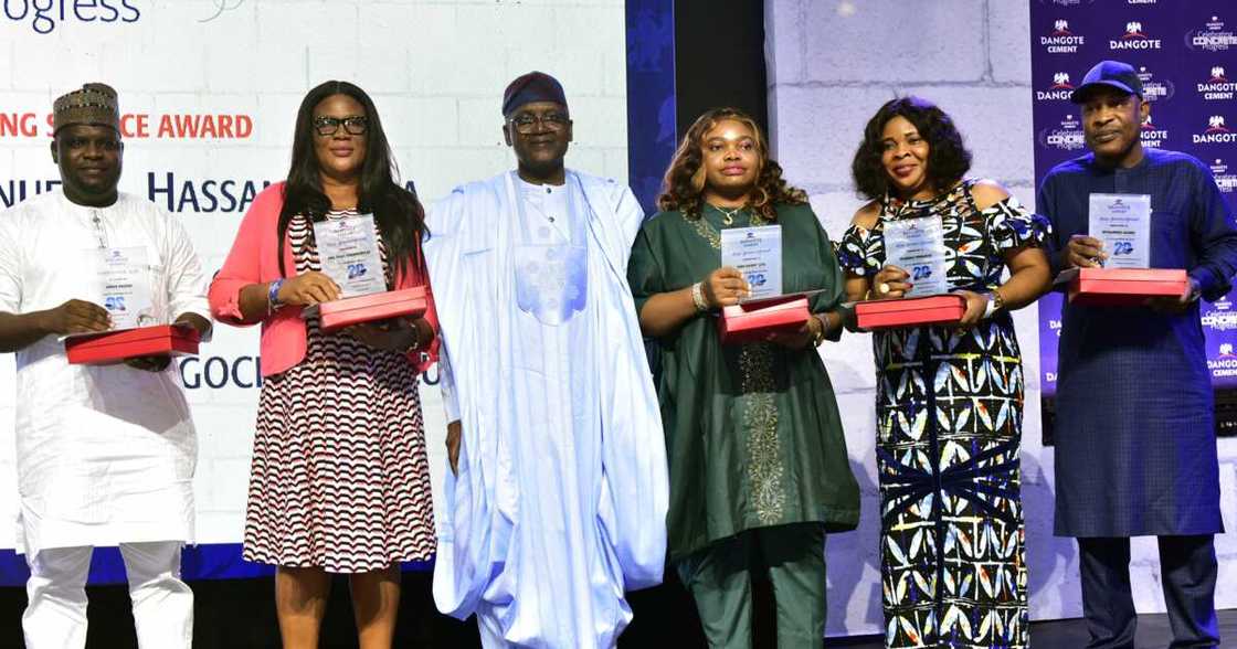 Dangote Cement Inducts Graduate Trainees To Boost Employment, Awards Outstanding Staff