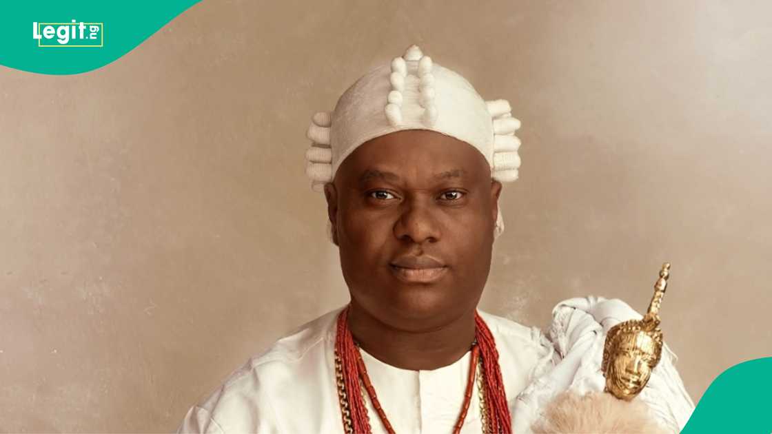 Ooni of Ife stages grand naming ceremong for Olori Mariama's twins Ooni of Ife stages grand naming ceremong for Olori Mariama's twins