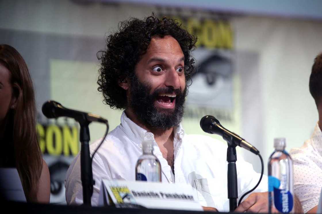 Jason Mantzoukas height