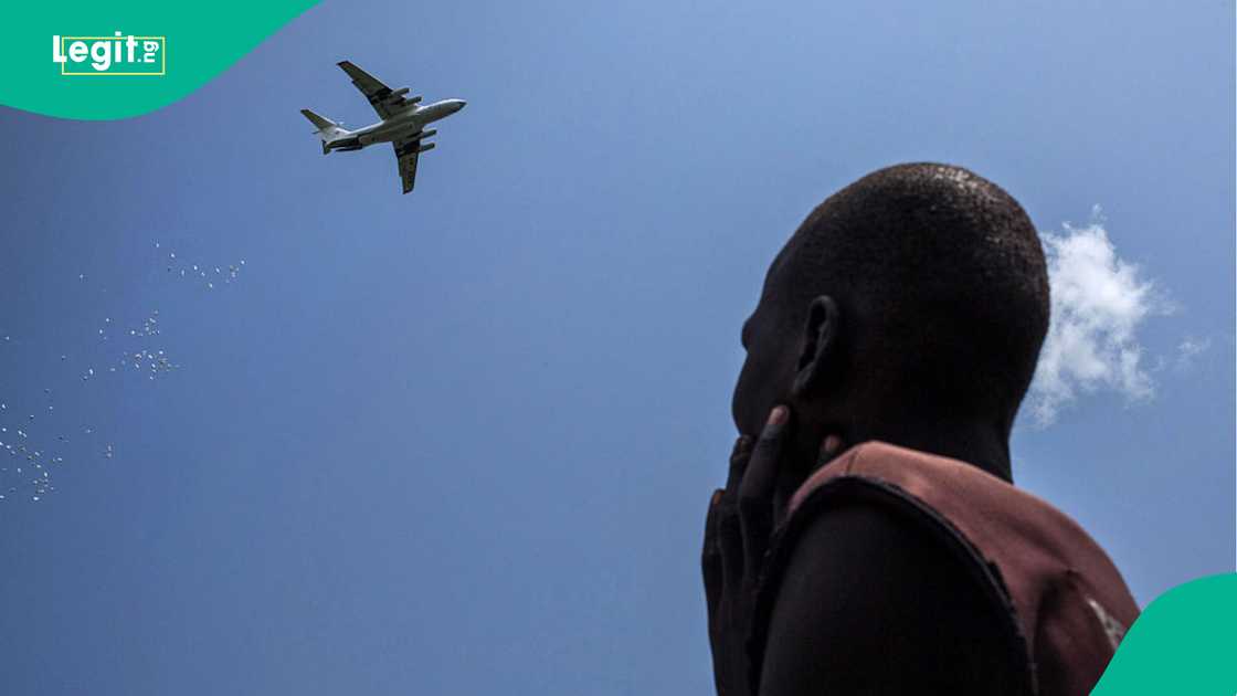 Food aid aircraft operated by Nari Air crashes near Leer Airstrip in Unity State.