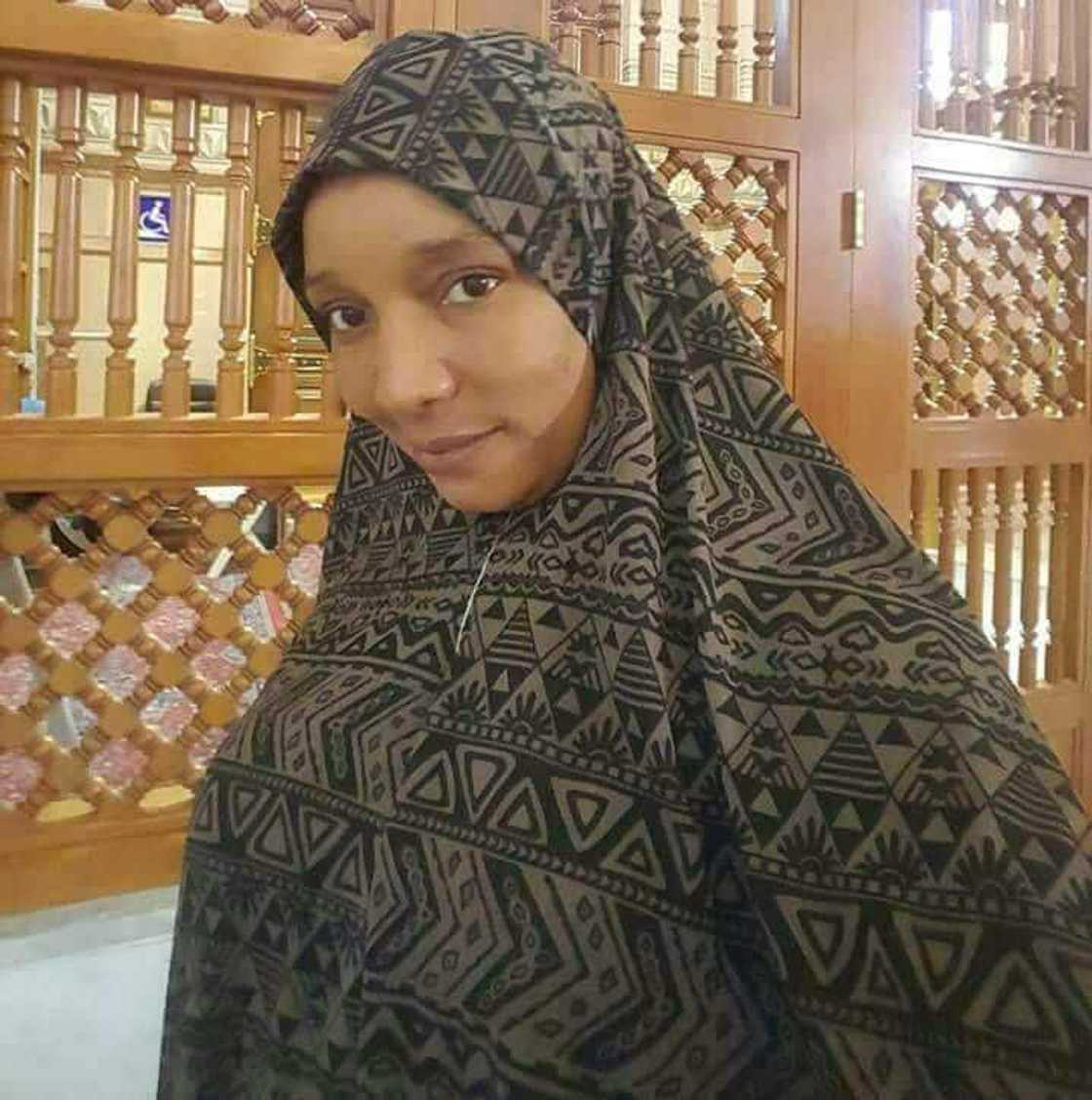 Hotuna: Tsofaffin jaruman Kannywood mata guda 15 da suka dawo harkar fim bayan mutuwar auren su Hotuna: Tsofaffin jaruman Kannywood mata guda 15 da suka dawo harkar fim bayan mutuwar auren su