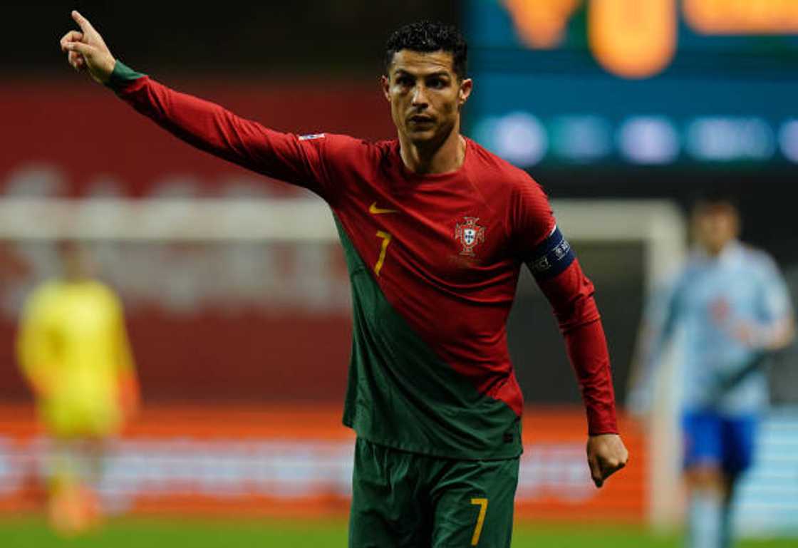 Which footballer has the most trophies? Which footballer has the most trophies?