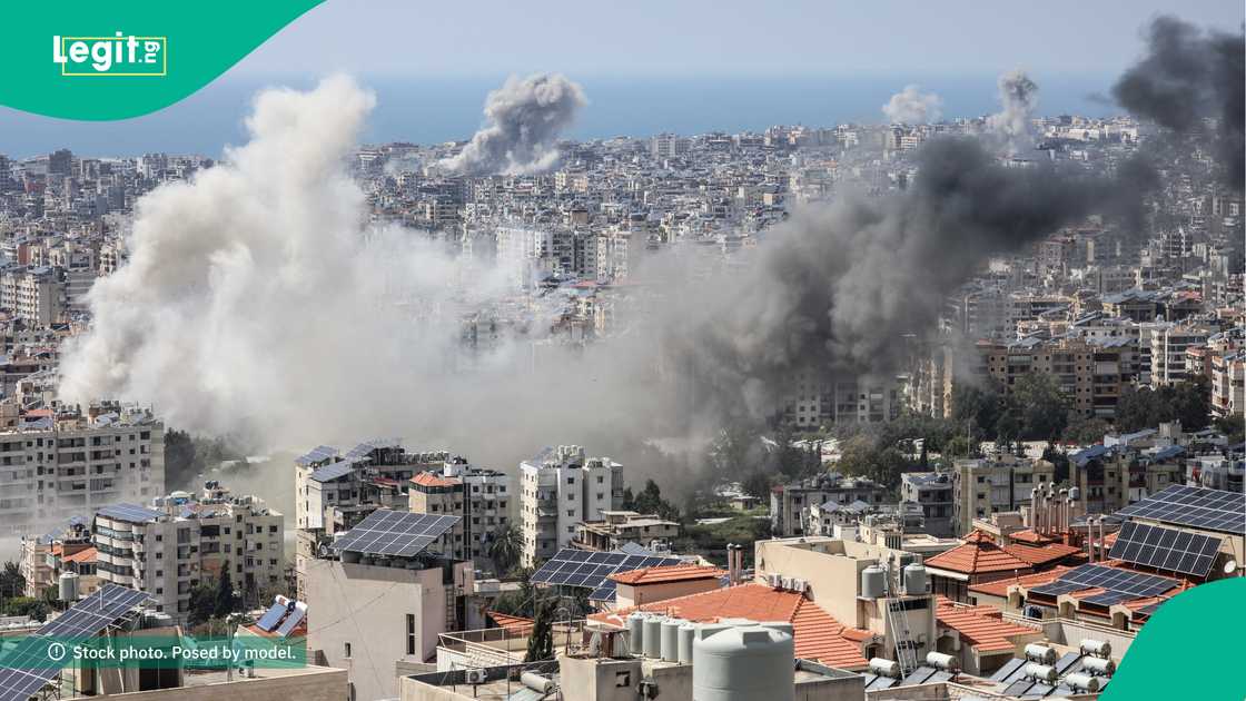 Hare-haren da Isra'ila ta kai Lebanon a ranar Laraba ya yi silar mutuwat fiye da mutane 200. Hare-haren da Isra'ila ta kai Lebanon a ranar Laraba ya yi silar mutuwat fiye da mutane 200.