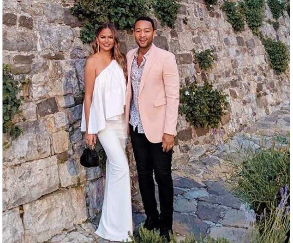 Chrissy Teigen husband Chrissy Teigen husband