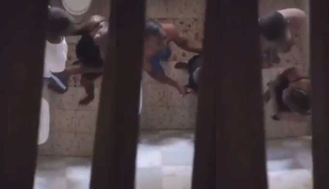 Magidanci da kanwar matarsa Magidanci da kanwar matarsa