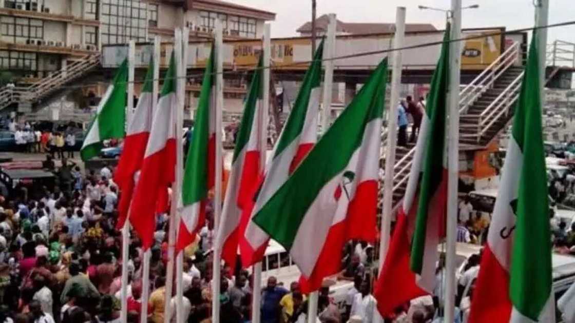 Jam'iyyar PDP ta rushe shugabanninta a jihohin Ebony da Ekiti