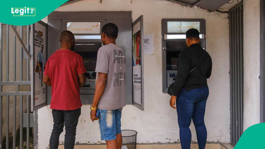 Good news as the Nigeria Deposit Insurance Corporation (NDIC) begins payment of liquidation dividends to stakeholders of the now-defunct Pearl Microfinance Bank. Good news as the Nigeria Deposit Insurance Corporation (NDIC) begins payment of liquidation dividends to stakeholders of the now-defunct Pearl Microfinance Bank.