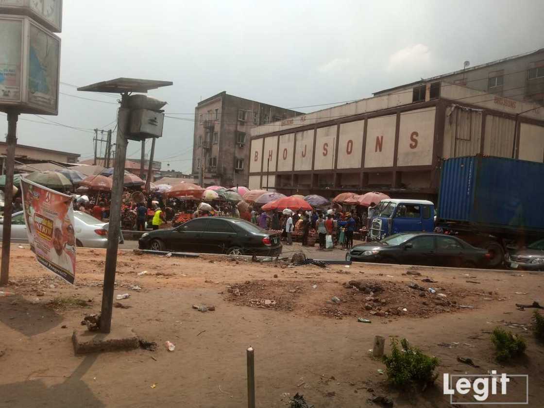 Despite the affordability of perishable goods, traders lament poor sales. Photo credit: Esther Odili Despite the affordability of perishable goods, traders lament poor sales. Photo credit: Esther Odili