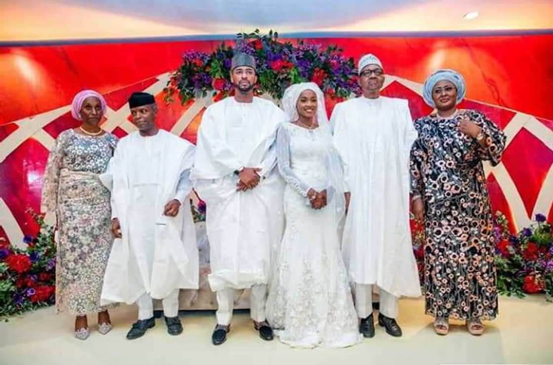 Hotuna da bidiyon ranar daurin auren Hanan Buhari da Turad Sha'aban Hotuna da bidiyon ranar daurin auren Hanan Buhari da Turad Sha'aban