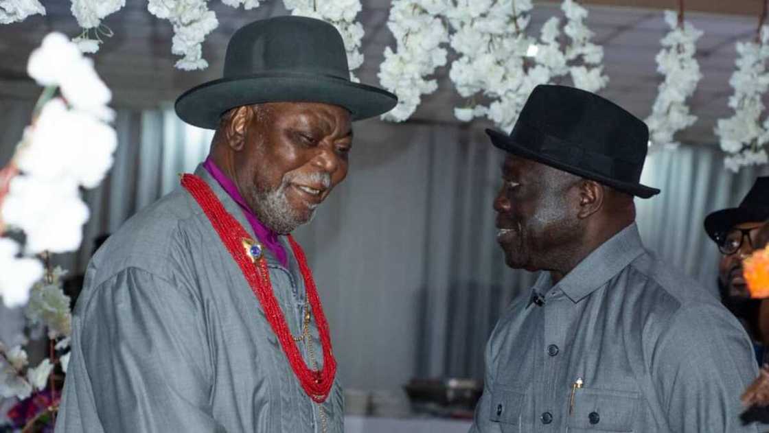 Ndiomu monarch Ndiomu monarch