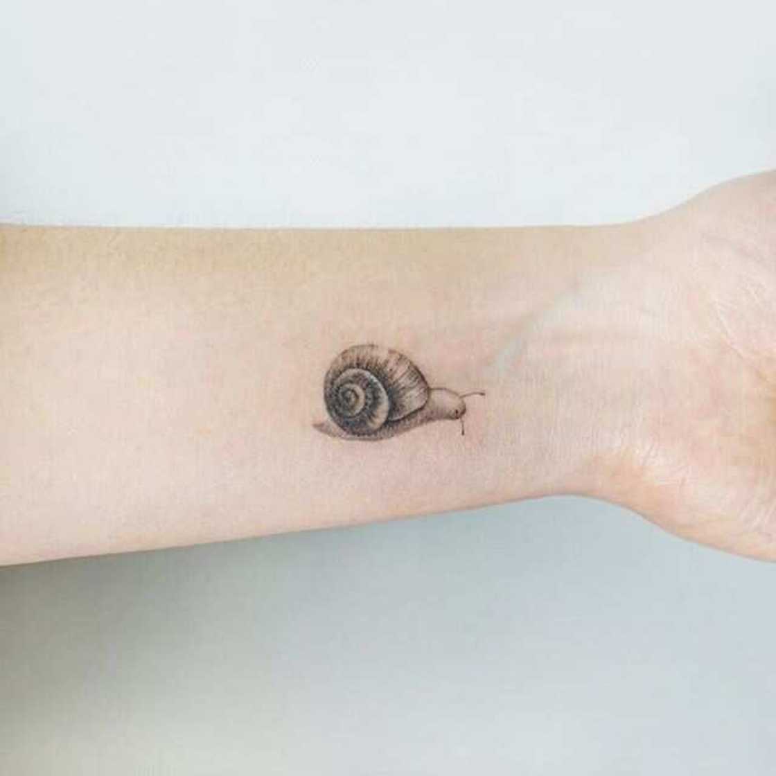 cute wrist tattoos cute wrist tattoos