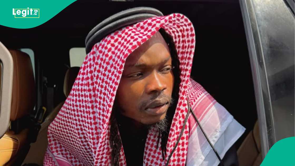 Naira Marley advises his fans about marriage. Naira Marley advises his fans about marriage.