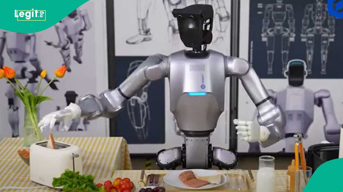 Dobot humanoid robot called Atom is able to assist in food preparation. Dobot humanoid robot called Atom is able to assist in food preparation.
