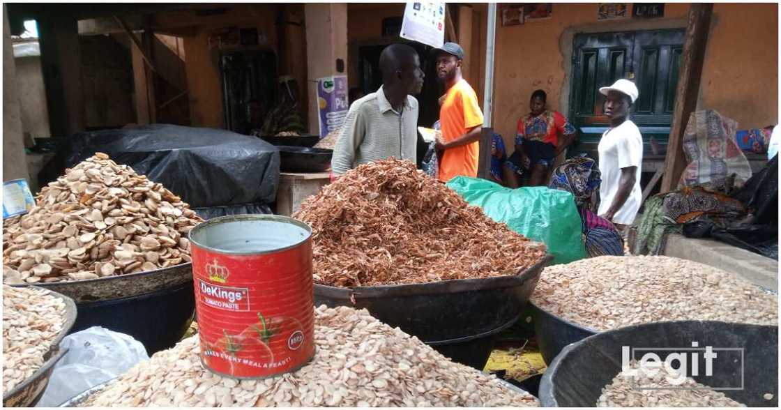 Lagos market, egusi