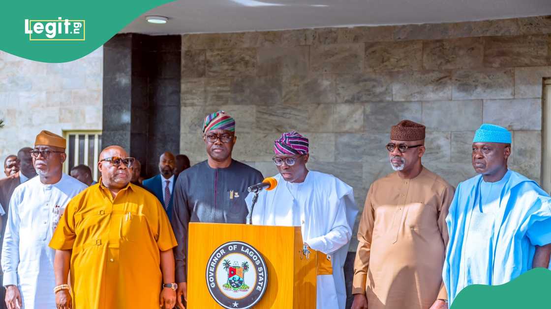 Ogun, Osun and Oyo are the three southwest states that may be split if the bills seeking new states in the region are pass. Ogun, Osun and Oyo are the three southwest states that may be split if the bills seeking new states in the region are pass.